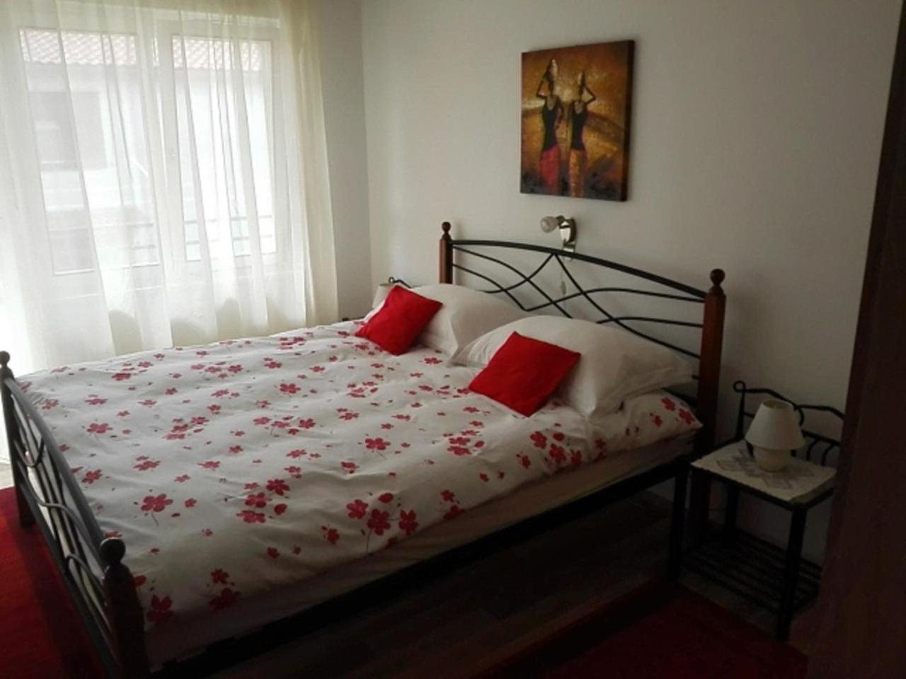 Apartmani Ivanka Stojcic ซริกเวนิซา ภายนอก รูปภาพ